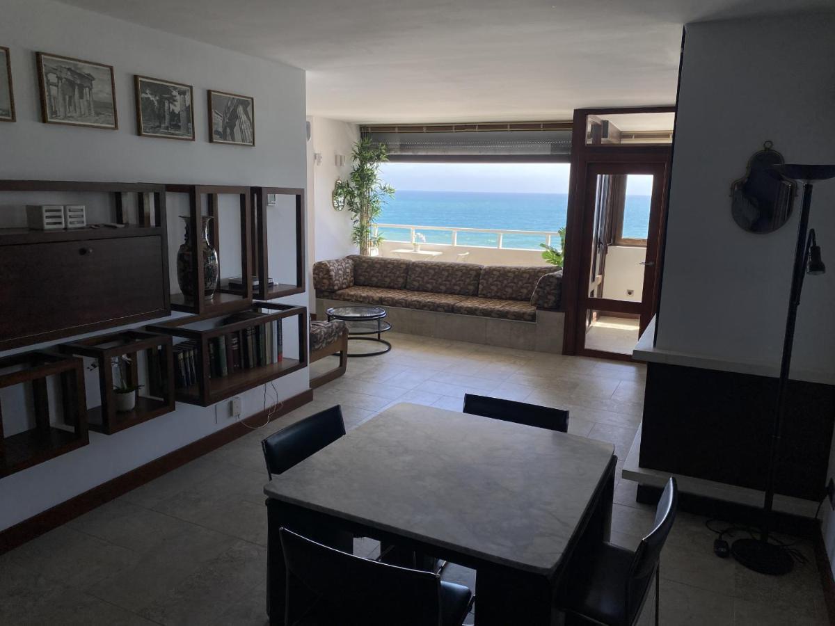 Exclusive Beachfront Apartment Torremolinos - Pool - Paddle - Tenis - Wifi - Central Aircon Exterior photo
